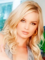 Petite blonde shows off her hot naked body